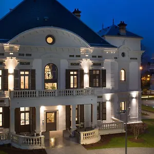  Appart hôtel Domitys Le Parc De Jade